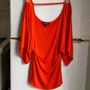 bebe top, flowing sleeves